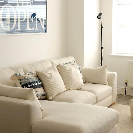 The Padora Apartment Portrush Eksteriør billede