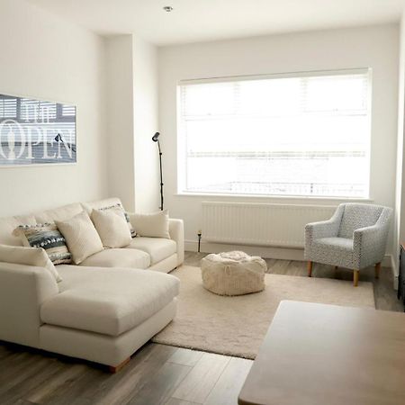 The Padora Apartment Portrush Eksteriør billede