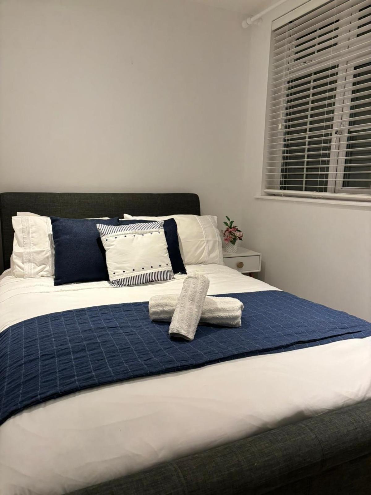 The Padora Apartment Portrush Eksteriør billede